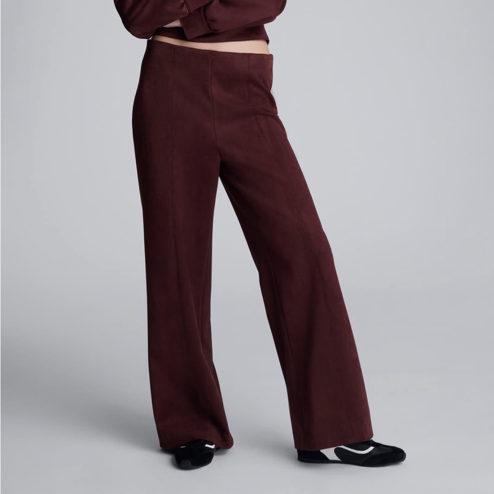 NWT Kenneth Cole Women's Faux Suede Beet Wide Leg Pant
